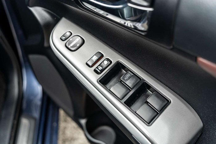 2016 Toyota Camry Atara SX