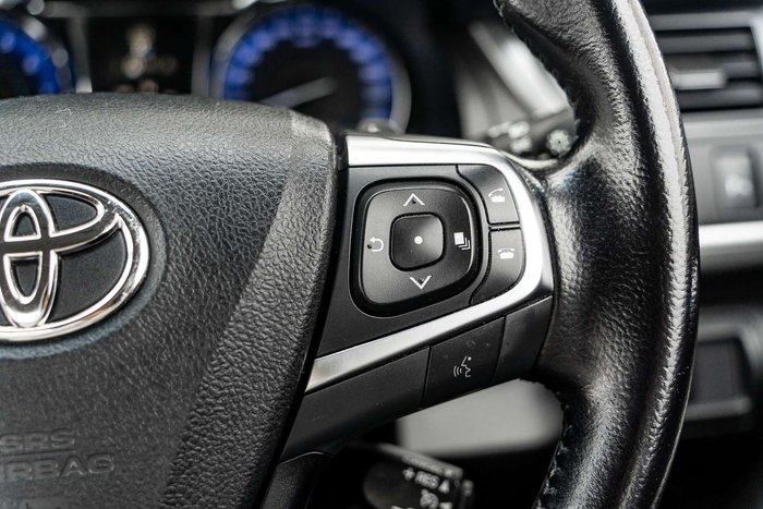 2016 Toyota Camry Atara SX