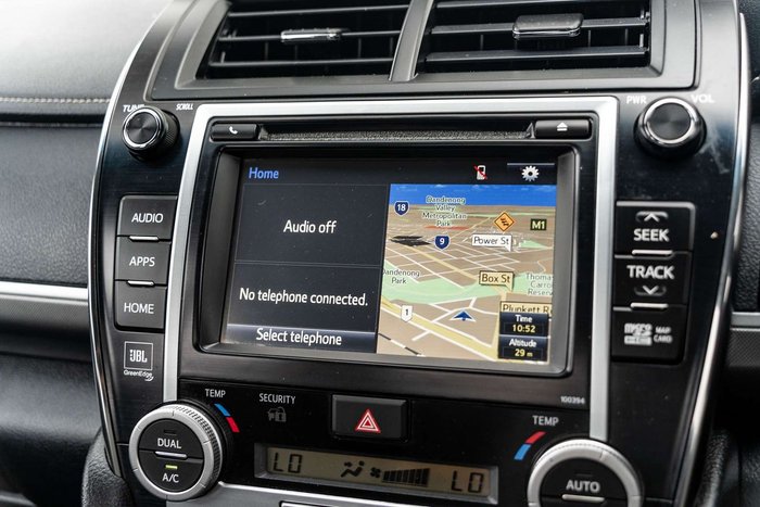 2016 Toyota Camry Atara SX