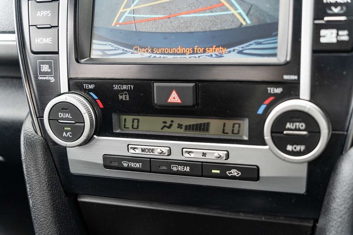 2016 Toyota Camry Atara SX