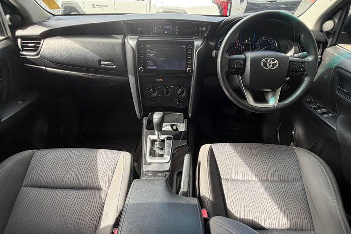 2022 Toyota Fortuner GX