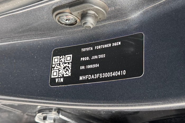 2022 Toyota Fortuner GX