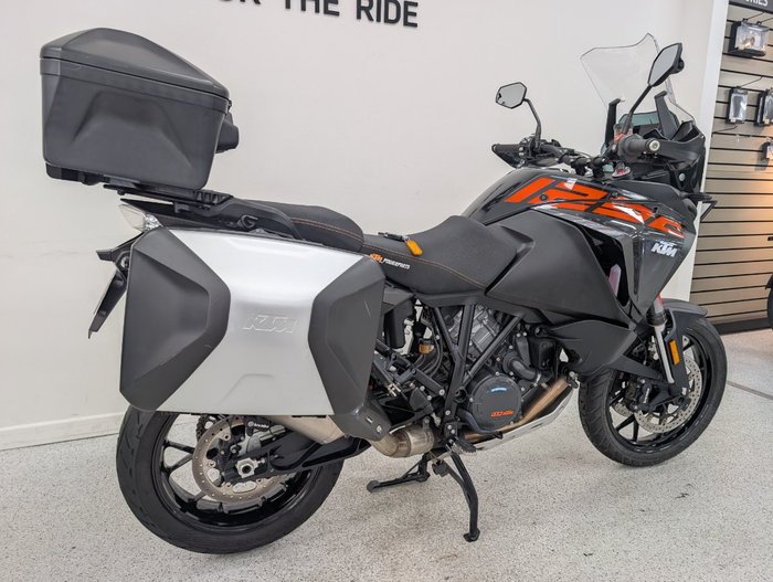 2017 Ktm 1290 SUPER ADVENTURE Black