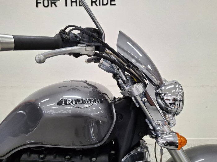 2006 Triumph ROCKET III grey