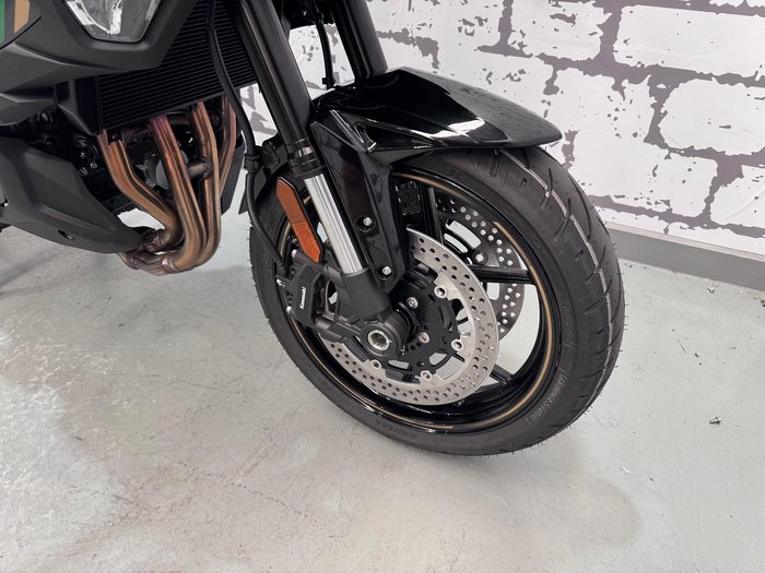 2025 Kawasaki Versys 1100 S Versys Green