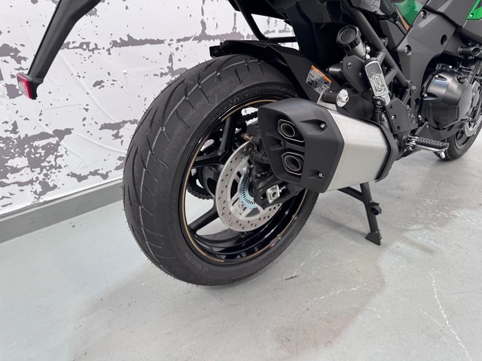 2025 Kawasaki Versys 1100 S Versys Green