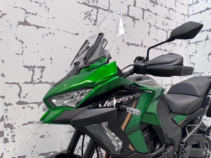 2025 Kawasaki Versys 1100 S Versys Green