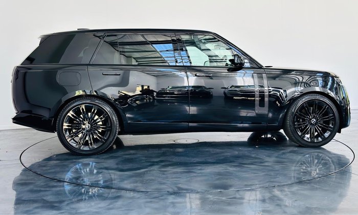 2023 Land Rover Range Rover P530 Autobiography L460 MY23 AWD Santorini Black