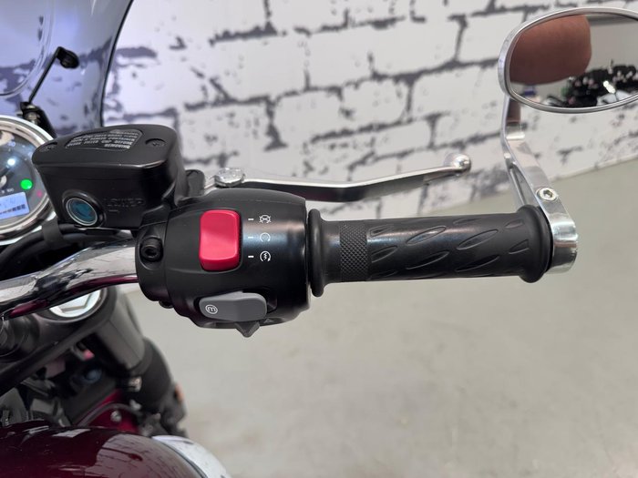 2017 Triumph Bonneville T120 Bonneville Red