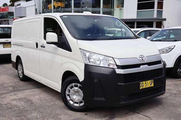 2022 Toyota Hiace
