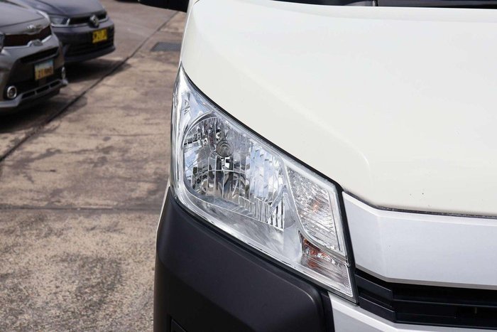 2022 Toyota Hiace