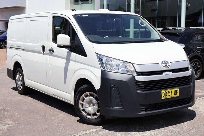 2022 Toyota Hiace