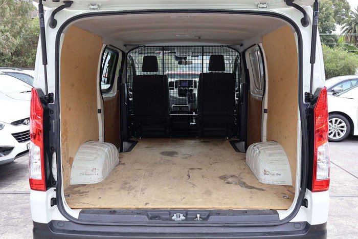 2022 Toyota Hiace