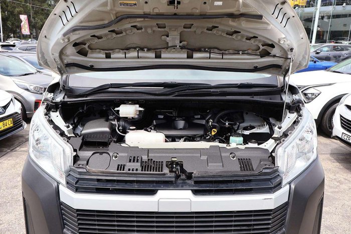 2022 Toyota Hiace