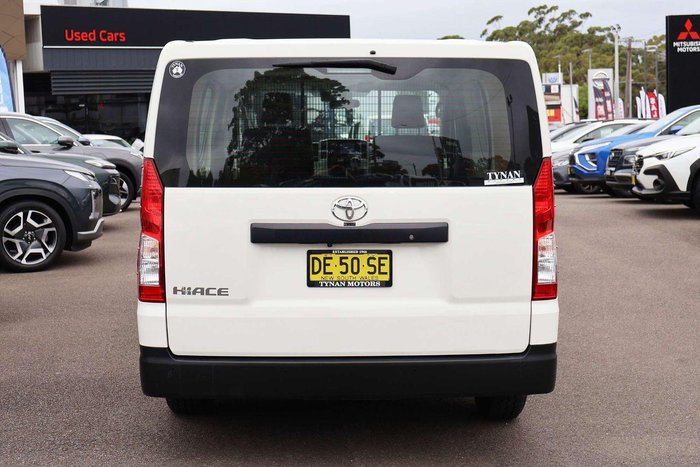 2022 Toyota Hiace