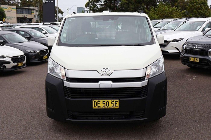 2022 Toyota Hiace