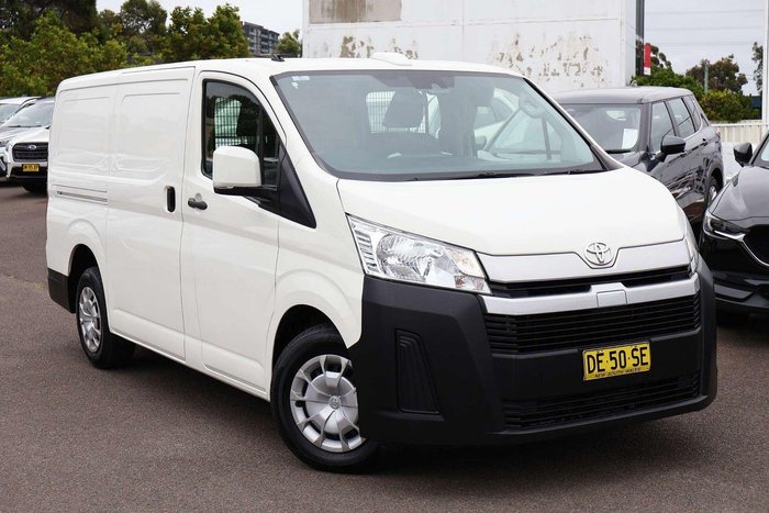 2022 Toyota Hiace