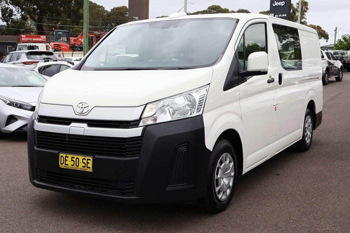2022 Toyota Hiace