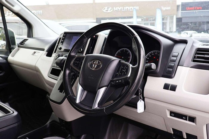 2022 Toyota Hiace