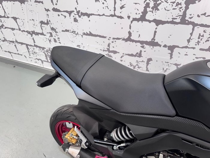 2021 Kawasaki Z125 PRO (BR125J) Z Black