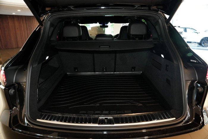 2022 Porsche Cayenne GTS