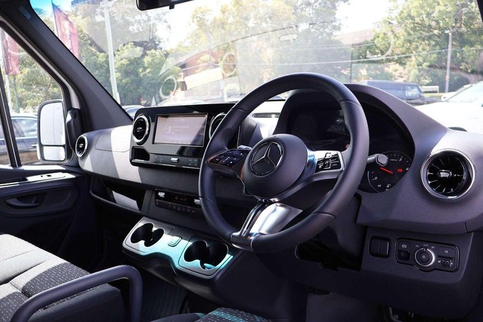 2025 Mercedes-Benz Sprinter 415 Transfer