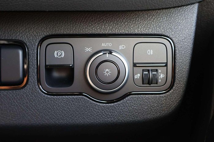 2025 Mercedes-Benz Sprinter 415 Transfer