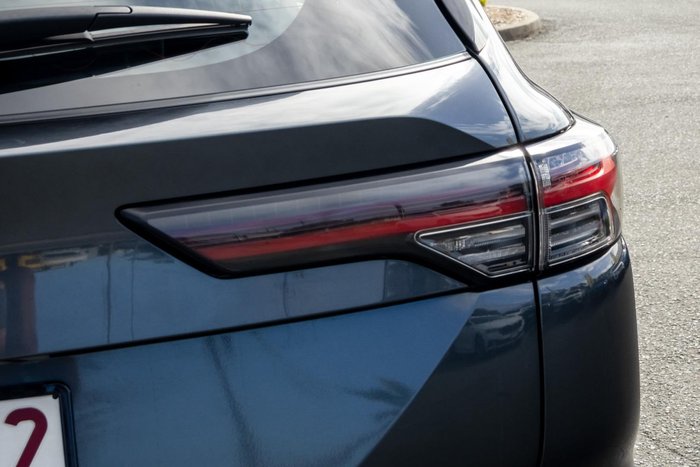 2025 Mitsubishi Outlander ES