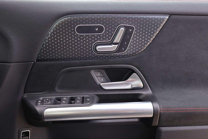 2025 Mercedes-Benz GLA-Class GLA250