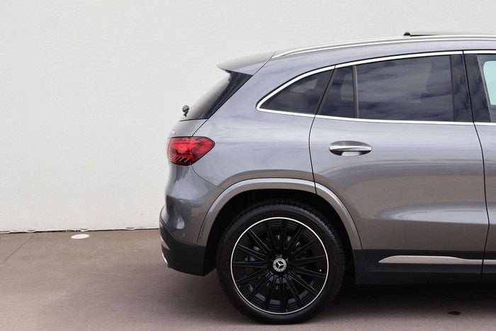 2025 Mercedes-Benz GLA-Class GLA250