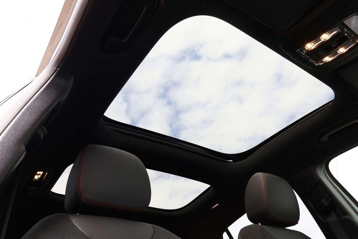 2025 Mercedes-Benz GLA-Class GLA250