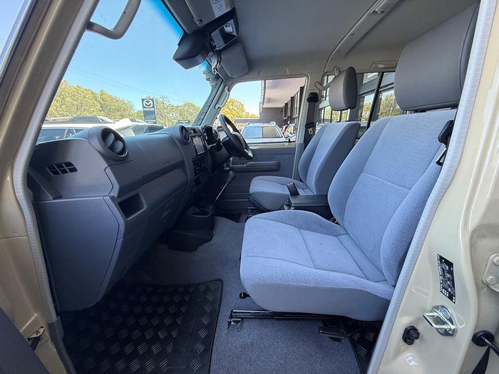 2025 Toyota Landcruiser GXL