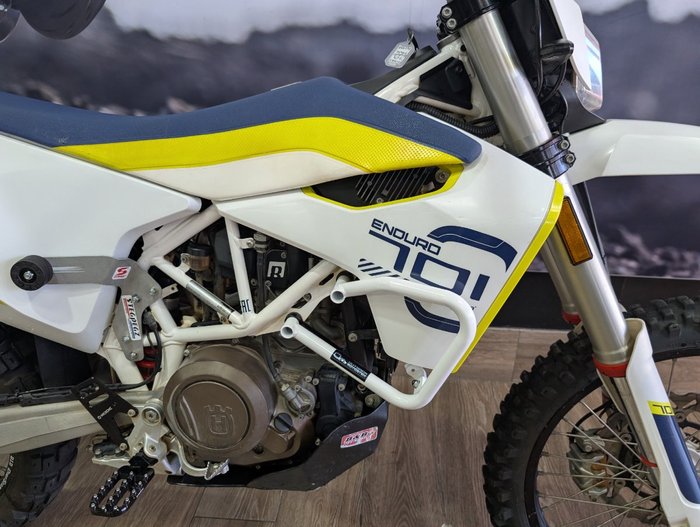 2019 HUSQVARNA 701 ENDURO WHITE
