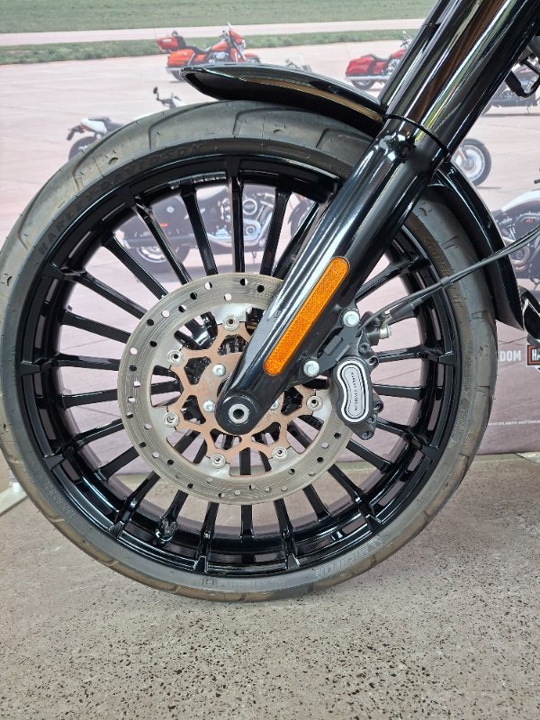 2023 HARLEY-DAVIDSON FXBR BREAKOUT (117)