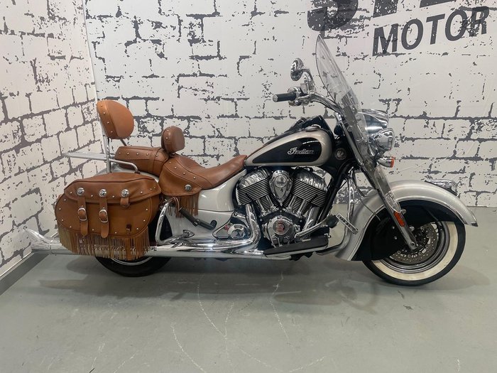 2016 Indian Chief Vintage 1811 Chief Black