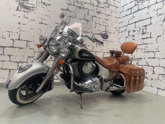 2016 Indian Chief Vintage 1811 Chief Black