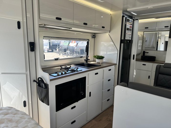 2026 JB Caravans Gator X 17'10 Front Door