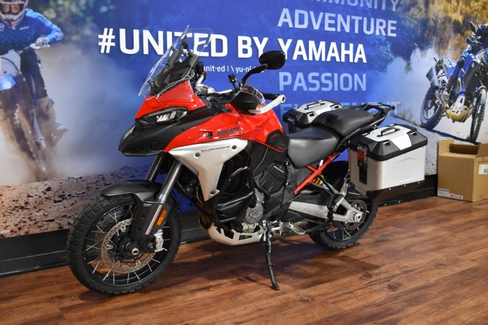 2023 Ducati MULTISTRADA V4 RALLY Red