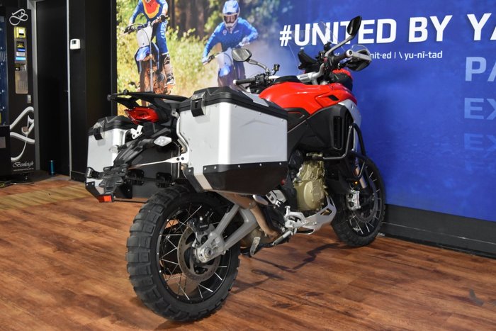 2023 Ducati MULTISTRADA V4 RALLY Red