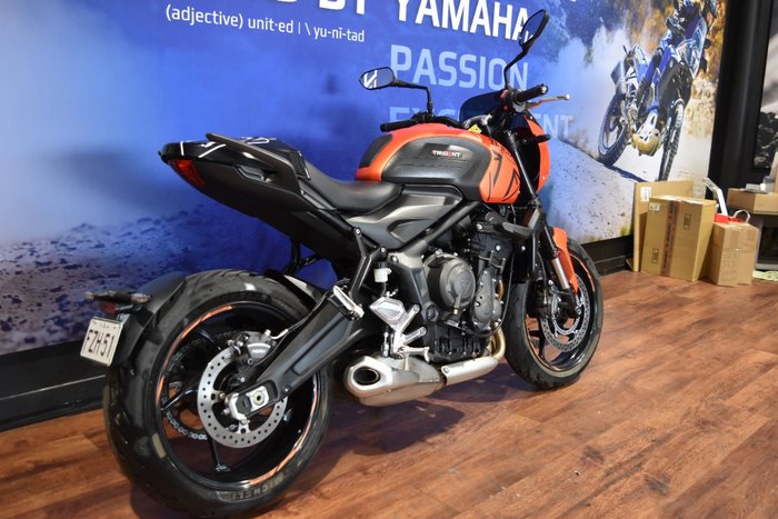 2022 TRIUMPH TRIDENT 660 Orange