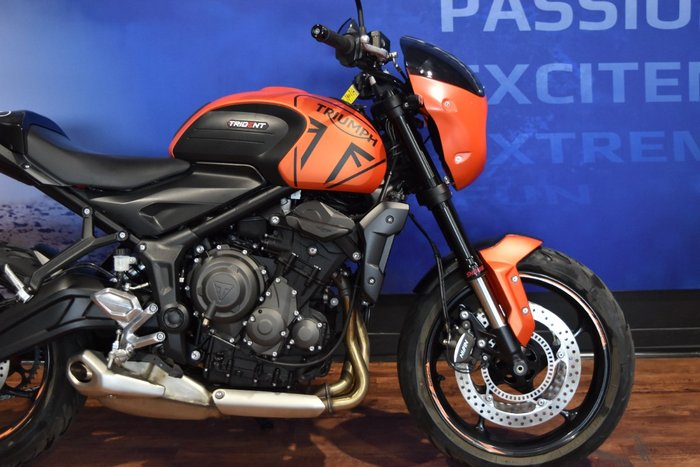 2022 TRIUMPH TRIDENT 660 Orange