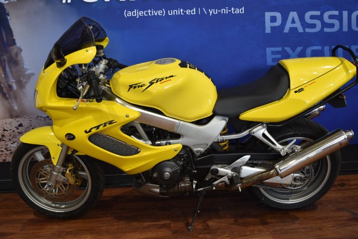 2000 Honda VTR1000SP-1 Yellow