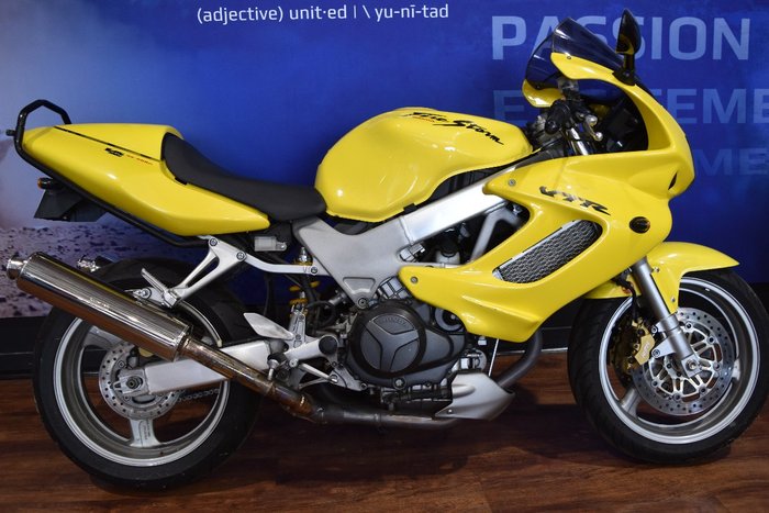 2000 Honda VTR1000SP-1 Yellow