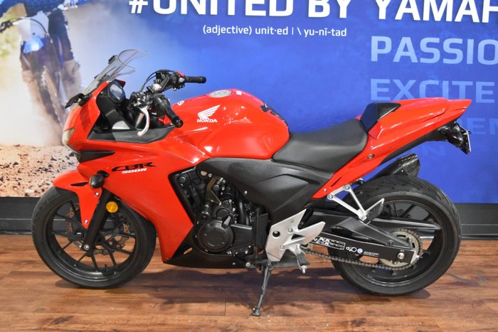 2013 Honda CBR500R Red