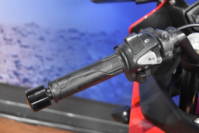 2013 Honda CBR500R Red