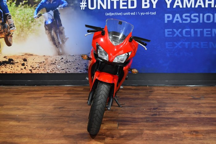 2013 Honda CBR500R Red