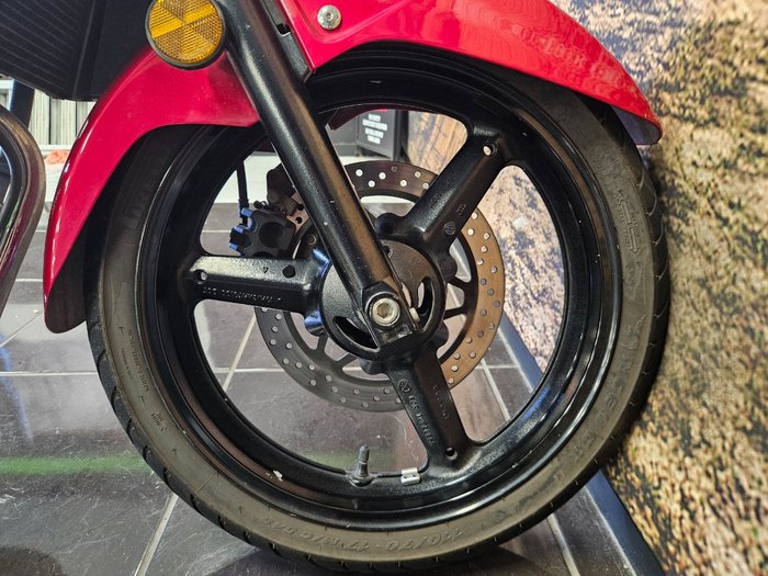 2012 Suzuki INAZUMA 250 (GW250) RED