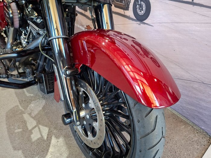 2018 HARLEY-DAVIDSON FLHRXS ROAD KING SPECIAL