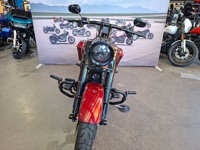 2018 HARLEY-DAVIDSON FLHRXS ROAD KING SPECIAL