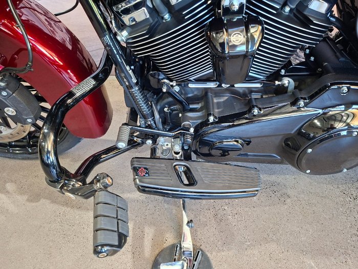 2018 HARLEY-DAVIDSON FLHRXS ROAD KING SPECIAL